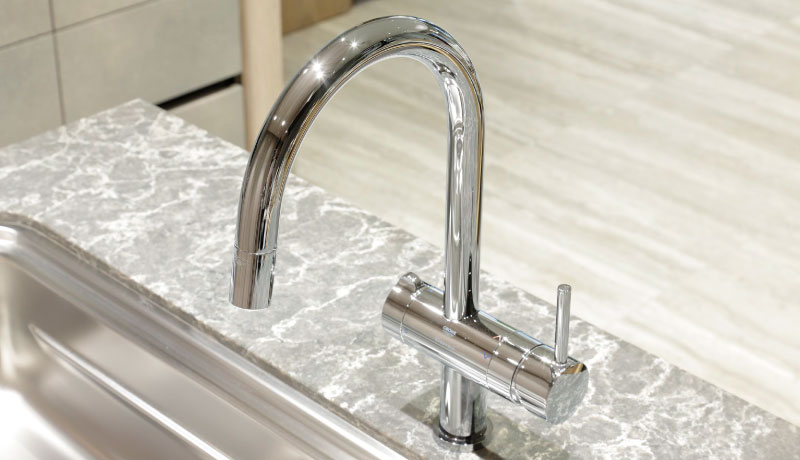 アンダーシンクタイプ浄水器一体型水栓（50㎡以上）