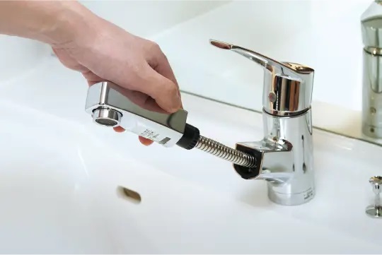 シングルレバー引出し混合水栓