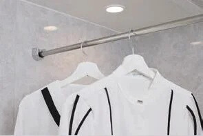 浴室内に洗濯物を干せる
ランドリーパイプ