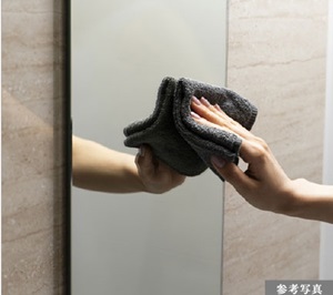 汚れをはじく鏡