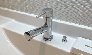 シングルレバー混合水栓