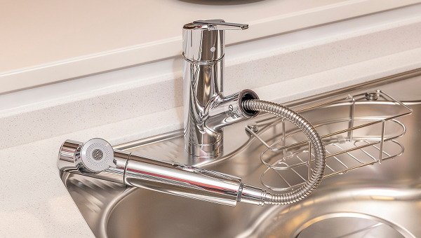 浄水器一体型ハンドシャワー水栓