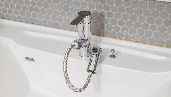 シングルレバー混合水栓