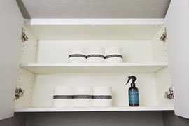 トイレ吊戸棚