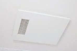 浴室暖房乾燥機
（24時間換気機能付）