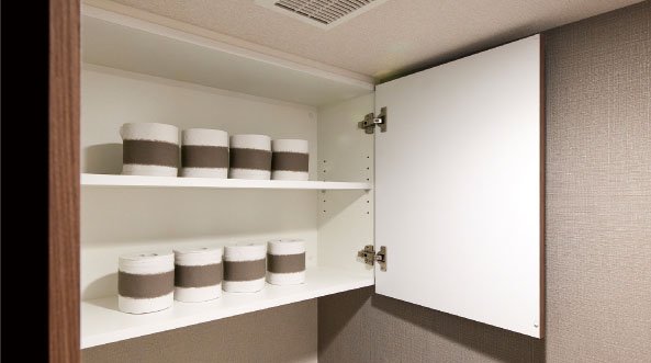 トイレ吊戸棚