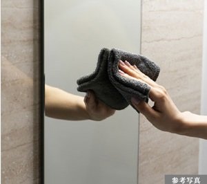 汚れをはじく鏡