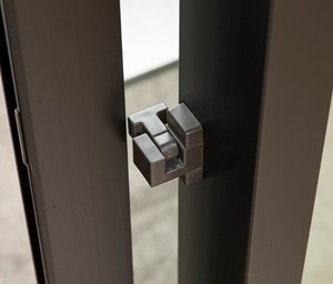 サッシ指詰め防止