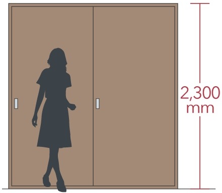 2,300mmの建具高