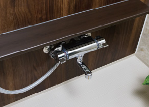 サーモスタット付混合水栓&浴室カウンター