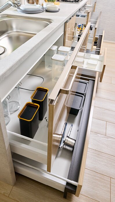 スライド式収納