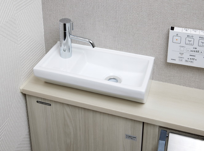 トイレ手洗いカウンター