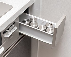 すばやく出し入れスパイスラック
