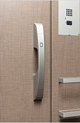 引く・押すだけで簡単開閉プッシュプルハンドル