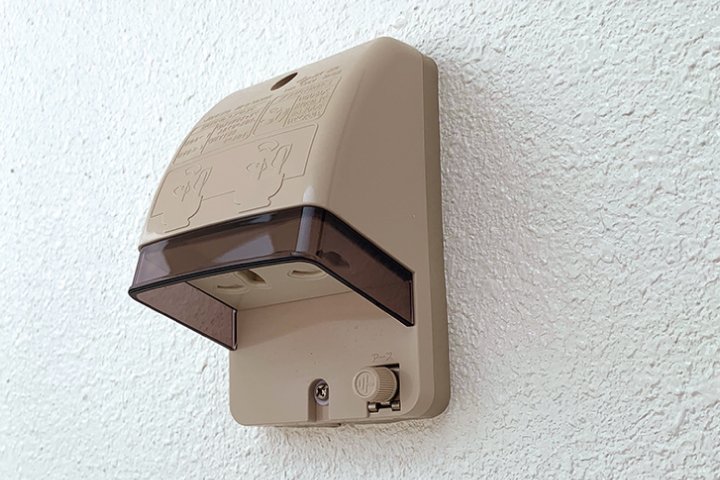 防水コンセント
