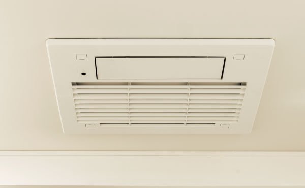 浴室換気暖房乾燥機