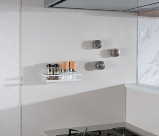 清潔で便利なホーローパネル