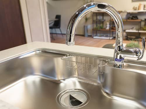 浄水器一体型
タッチレス混合シャワー水栓