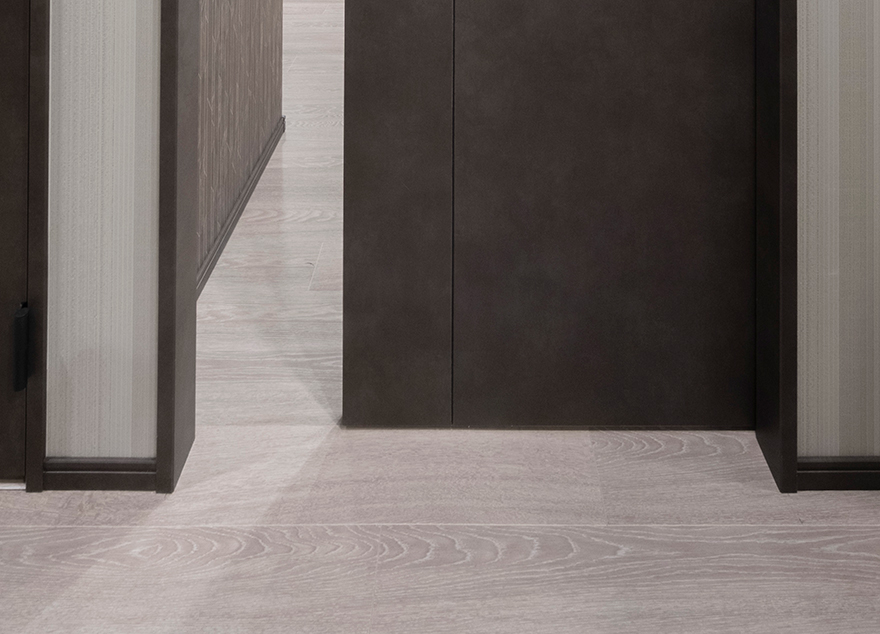 ソフトクローザー付引き戸