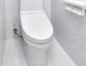 温水洗浄機能付きシャワートイレ