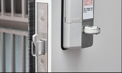 防犯サムターン・鎌デッド本締錠