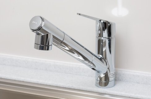 浄水器一体型ハンドシャワー水栓