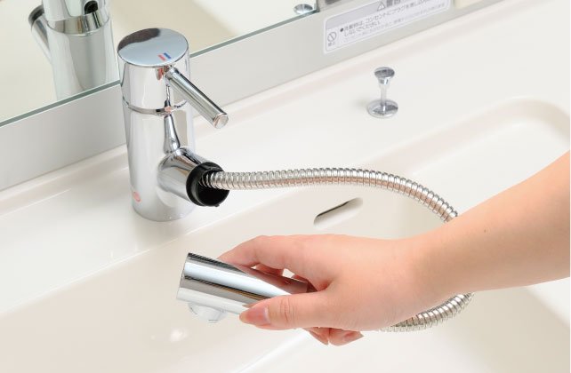 シングルレバーマルチ水栓