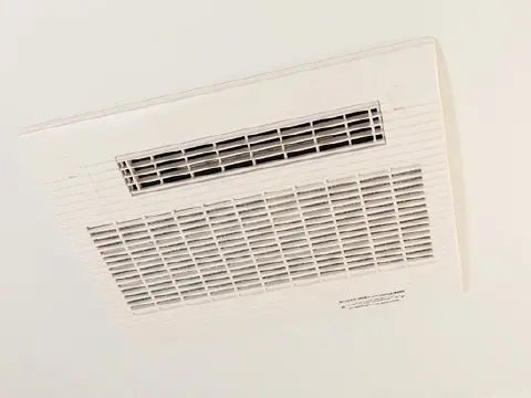 暖房乾燥機