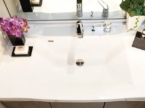 カウンター一体型洗面ボウル