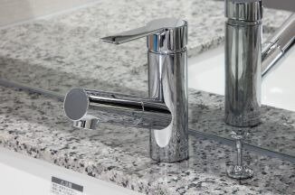 シングルレバー混合水栓