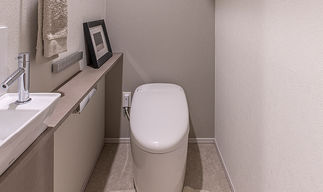 REST ROOM
