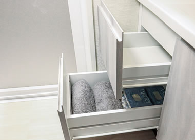 フロアキャビネット