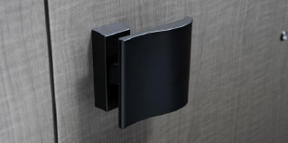 プッシュプルハンドル