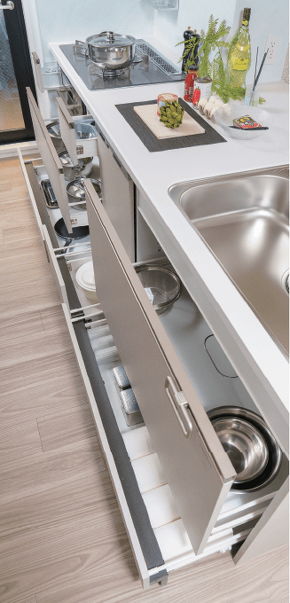 スライドキャビネット