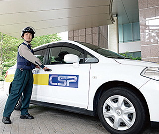 セントラル警備保障 
セキュリティシステム
（24時間遠隔監視システム）