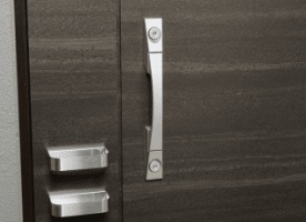 プッシュプルドアハンドル
