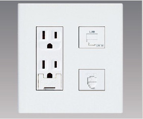 マルチメディアコンセント