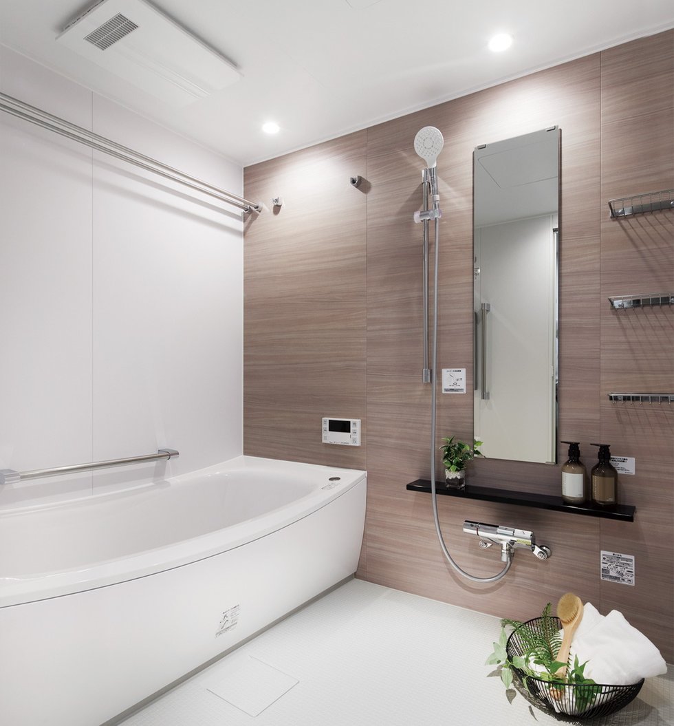BATHROOM
先進の機能を備えたバスルーム