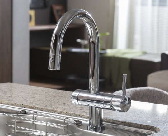 浄水器一体型シャワー混合水栓