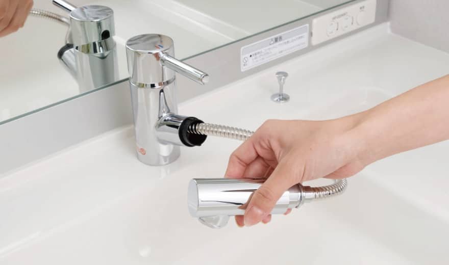シングルレバーマルチ水栓