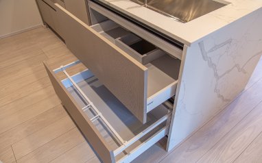 オールスライド収納