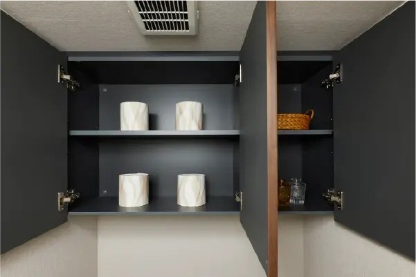 トイレ吊戸棚