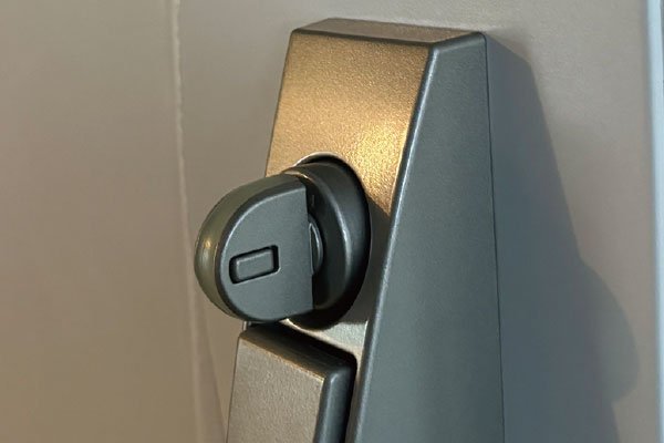 防犯サムターン