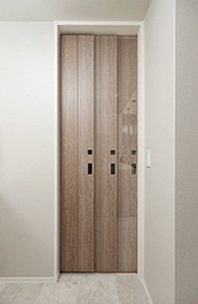 引き戸のソフトクローズ