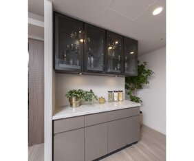 カウンター付食器棚