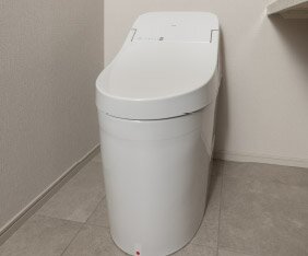 温水洗浄機能付暖房便座