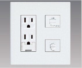 マルチメディアコンセント