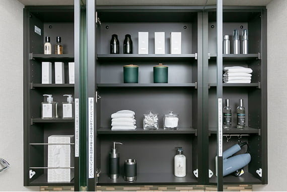 鏡裏収納付三面鏡