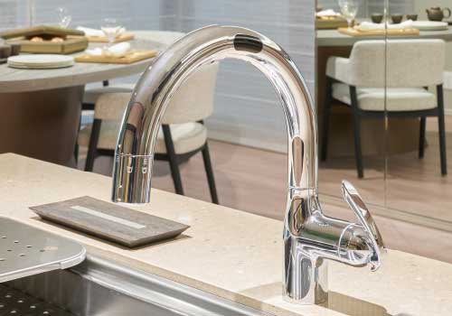 タッチレス
シングルレバー混合栓