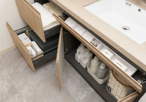 フロアキャビネット